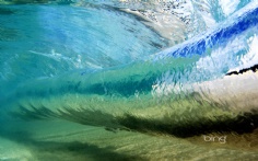 UnderwaterWave1920x12005-31-2011 12_36_17 PM Bing Desktop